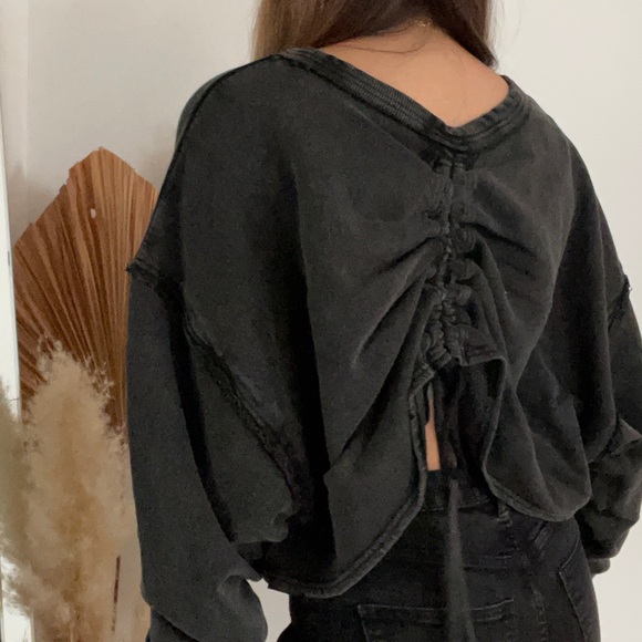 BAE PULLOVER BLACK - Picture 2 of 3